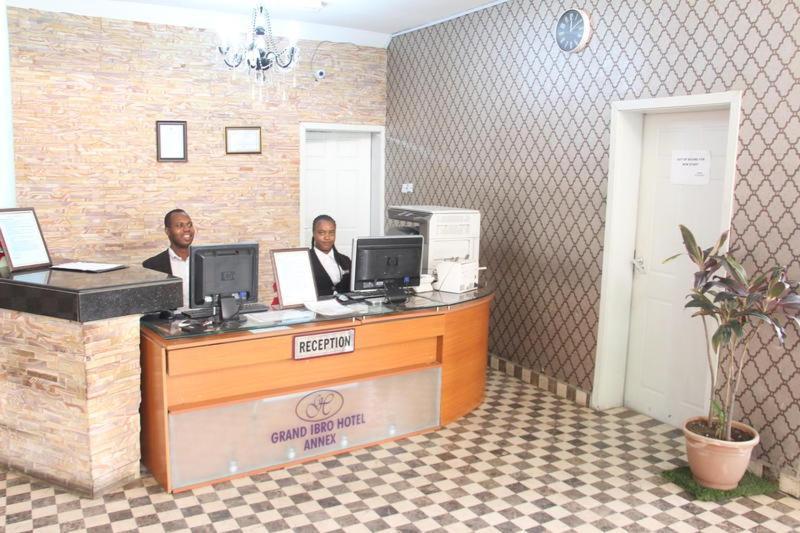 Grand Ibro Hotel Annex Ankuru Экстерьер фото