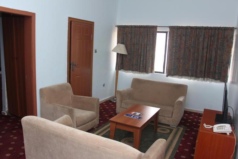 Grand Ibro Hotel Annex Ankuru Экстерьер фото